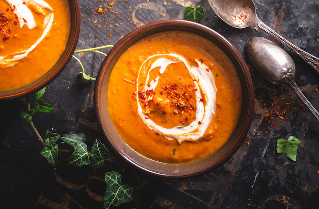 Süßkartoffelsuppe mit Rote Bete Chutney