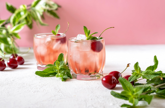 Gin Cherryblossom Tonic