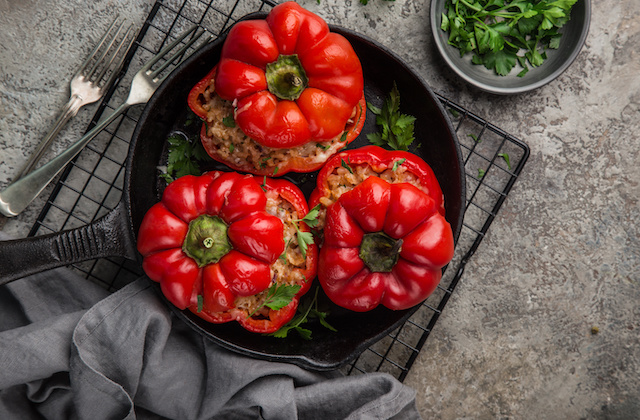Gefüllte Paprika mit Hackfleisch Gefüllte Paprika mit Hackfleisch