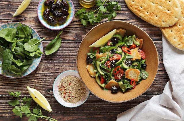 Fattoush Salat mit Za'atar Gewürz